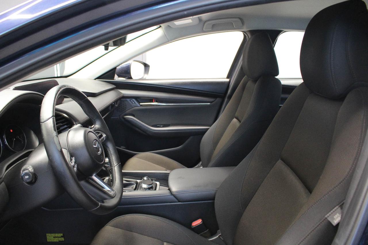 2019 Mazda MAZDA3 GS FWD - CLOTH UPHOLSTERY - HEATED FRONT SEATS/STEERING WHEEL Photo