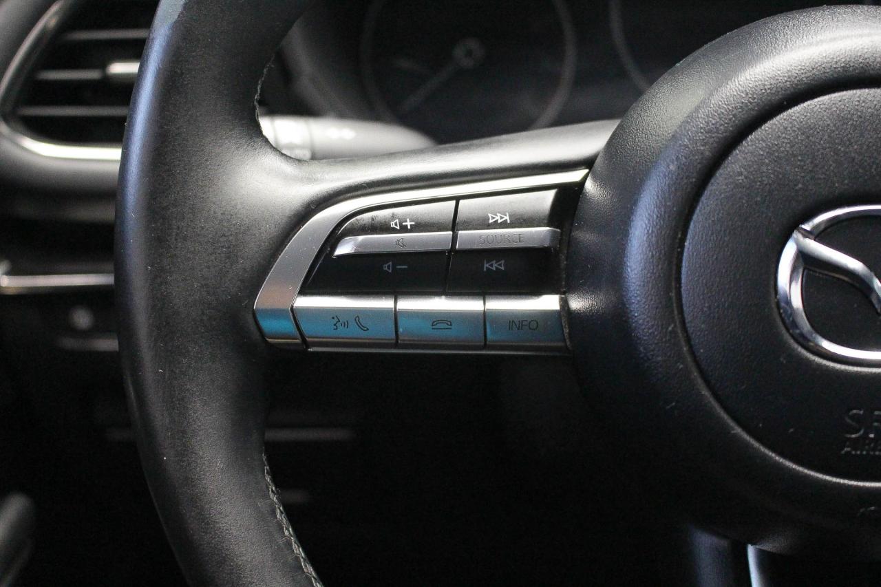2019 Mazda MAZDA3 GS FWD - CLOTH UPHOLSTERY - HEATED FRONT SEATS/STEERING WHEEL Photo