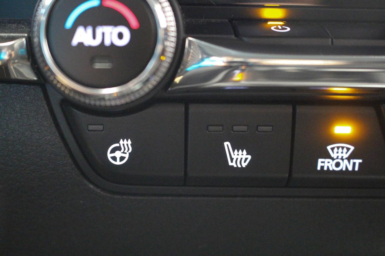 2019 Mazda MAZDA3 GS FWD - CLOTH UPHOLSTERY - HEATED FRONT SEATS/STEERING WHEEL Photo