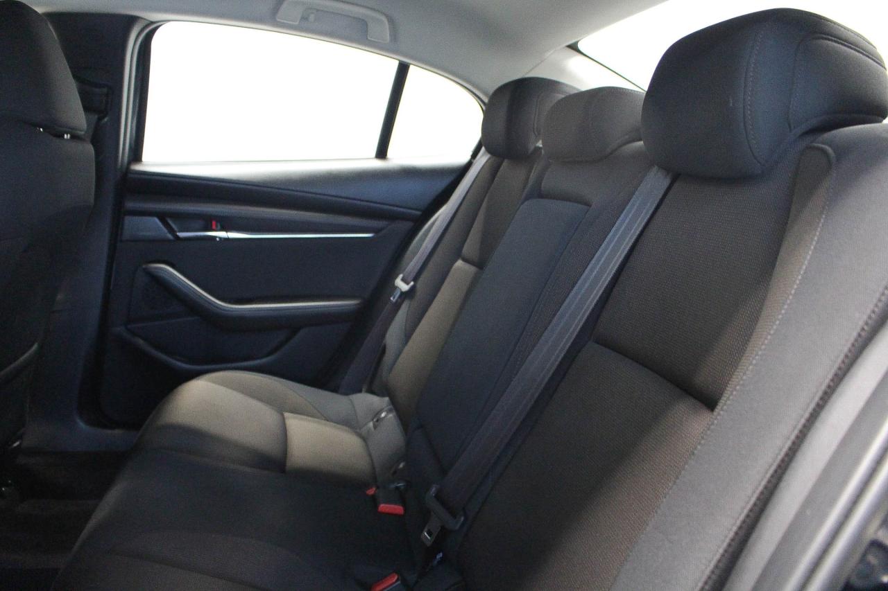 2019 Mazda MAZDA3 GS FWD - CLOTH UPHOLSTERY - HEATED FRONT SEATS/STEERING WHEEL Photo