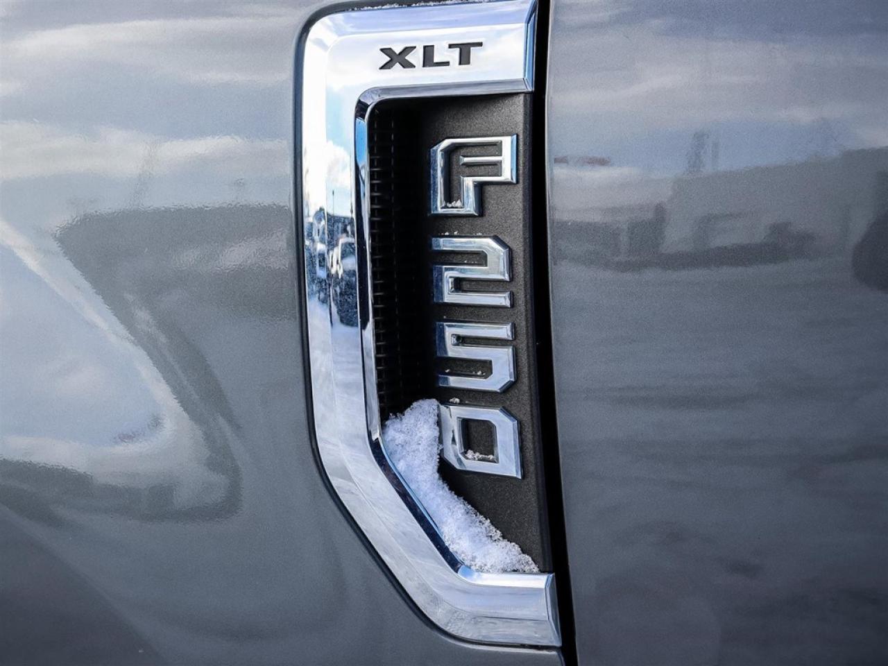 2022 Ford F-250 XLT 4WD Crew Cab 6.75' Box Photo