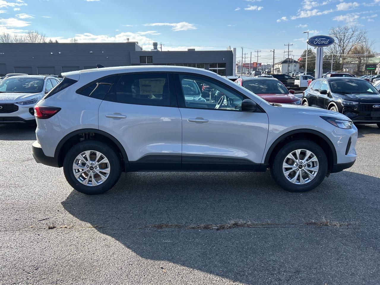 2026 Ford Escape ACTIVE AWD 200A Photo3