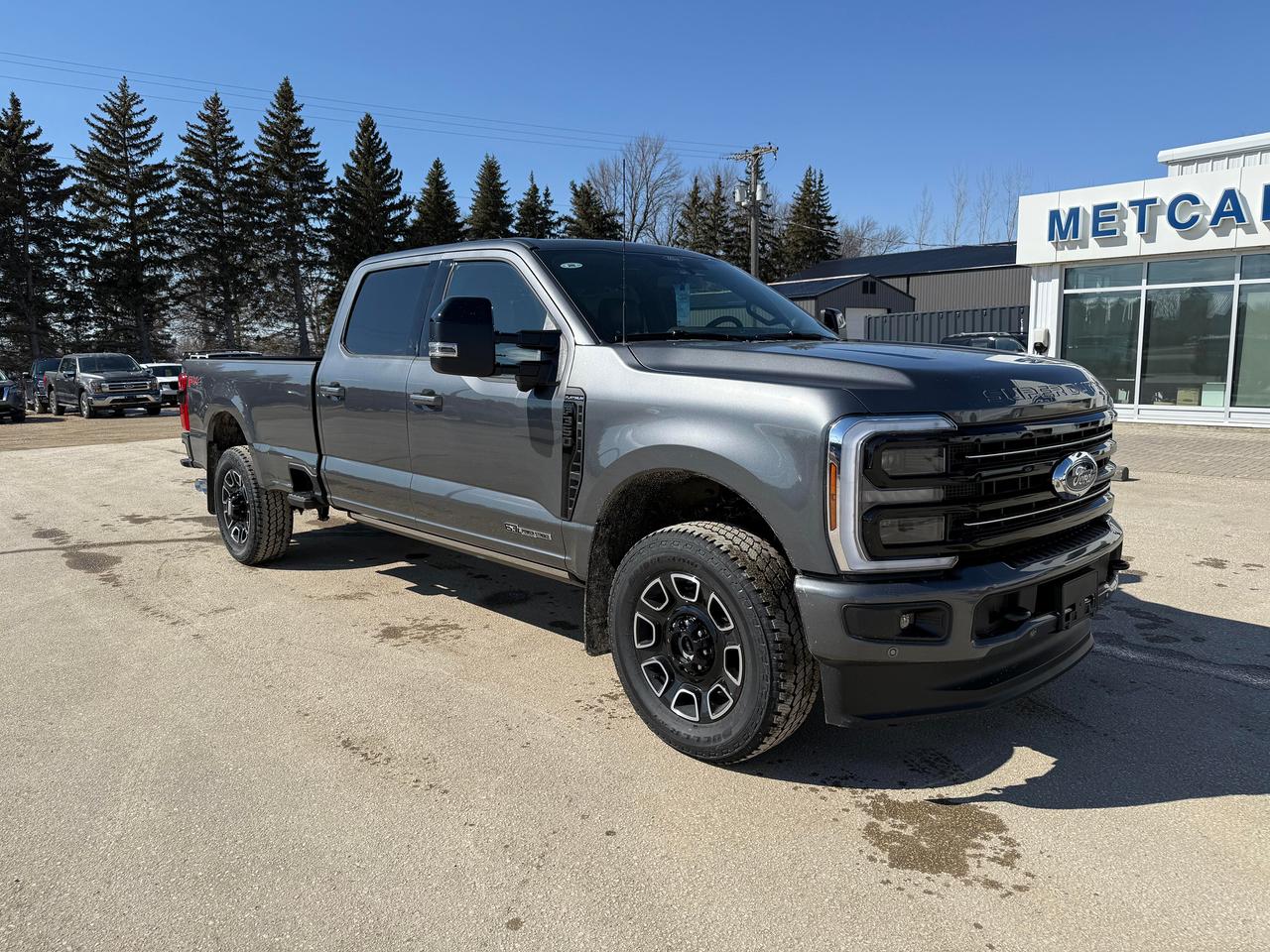 2026 Ford F-350 Super Duty SRW PLATINUM 4WD CREW CAB 8' BOX Photo1
