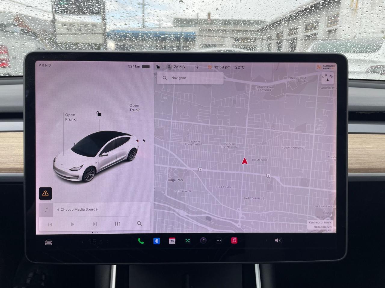 2020 Tesla Model 3 Standard Range Plus *TOW HOOK, NAV, HEATED SEATS* Photo