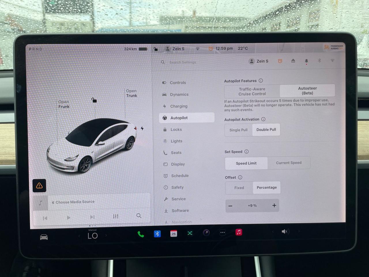 2020 Tesla Model 3 Standard Range Plus *TOW HOOK, NAV, HEATED SEATS* Photo