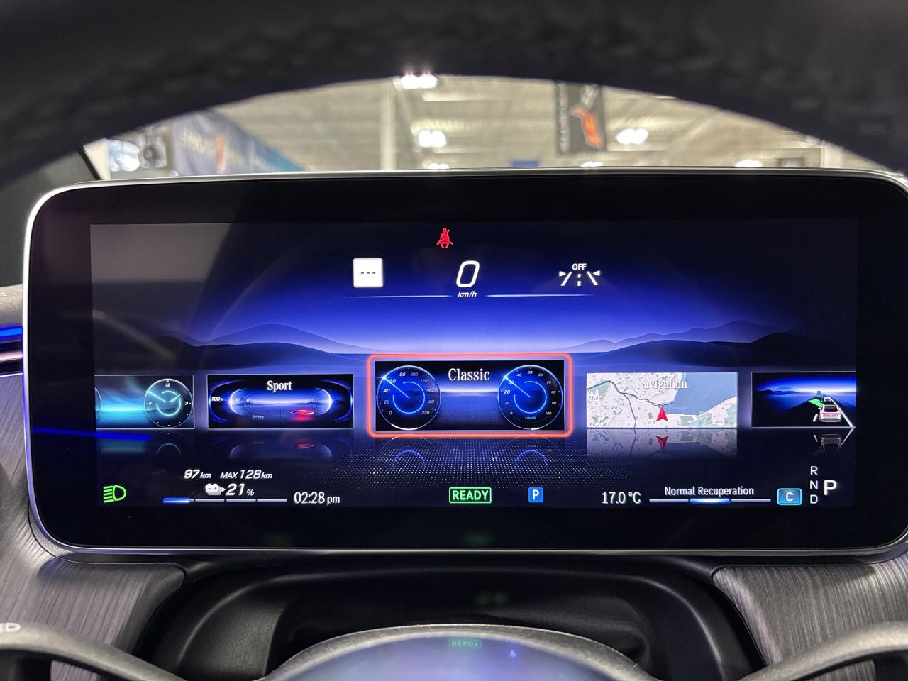 2024 Mercedes-Benz EQE EQE350|4MATIC|SUV|NAV|BURMESTER|AMGWHEELS|3DCAM|++ Photo