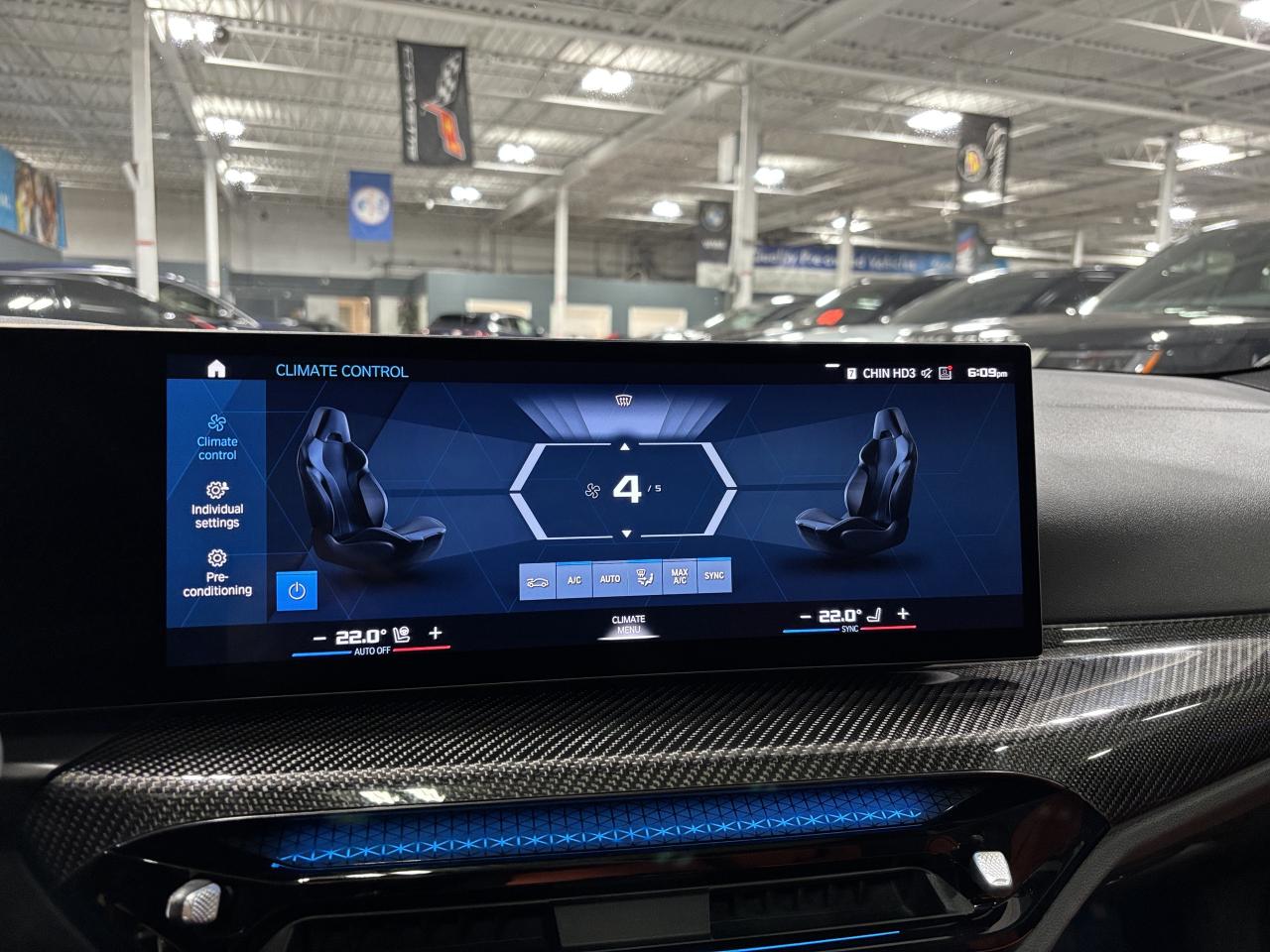 2025 BMW M4 Competition|COUPE|XDRIVE|AWD|SUNROOF|ORANGELEATHER Photo