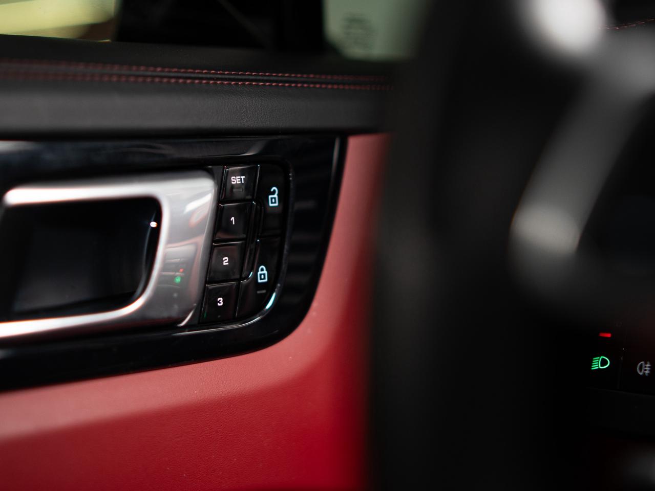 2021 Porsche Cayenne COUPE | PREMIUM PLUS PKG | 21 IN Photo