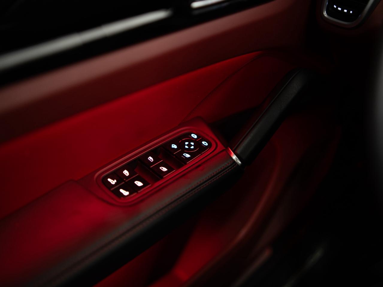 2021 Porsche Cayenne COUPE | PREMIUM PLUS PKG | 21 IN Photo