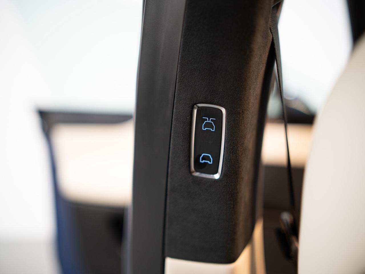 2022 Tesla Model X YOKE STEERING | FSD | 20 IN Photo