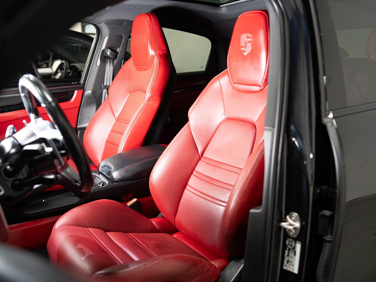 2021 Porsche Cayenne COUPE | PREMIUM PLUS | RED LEATHER | 21 IN Photo