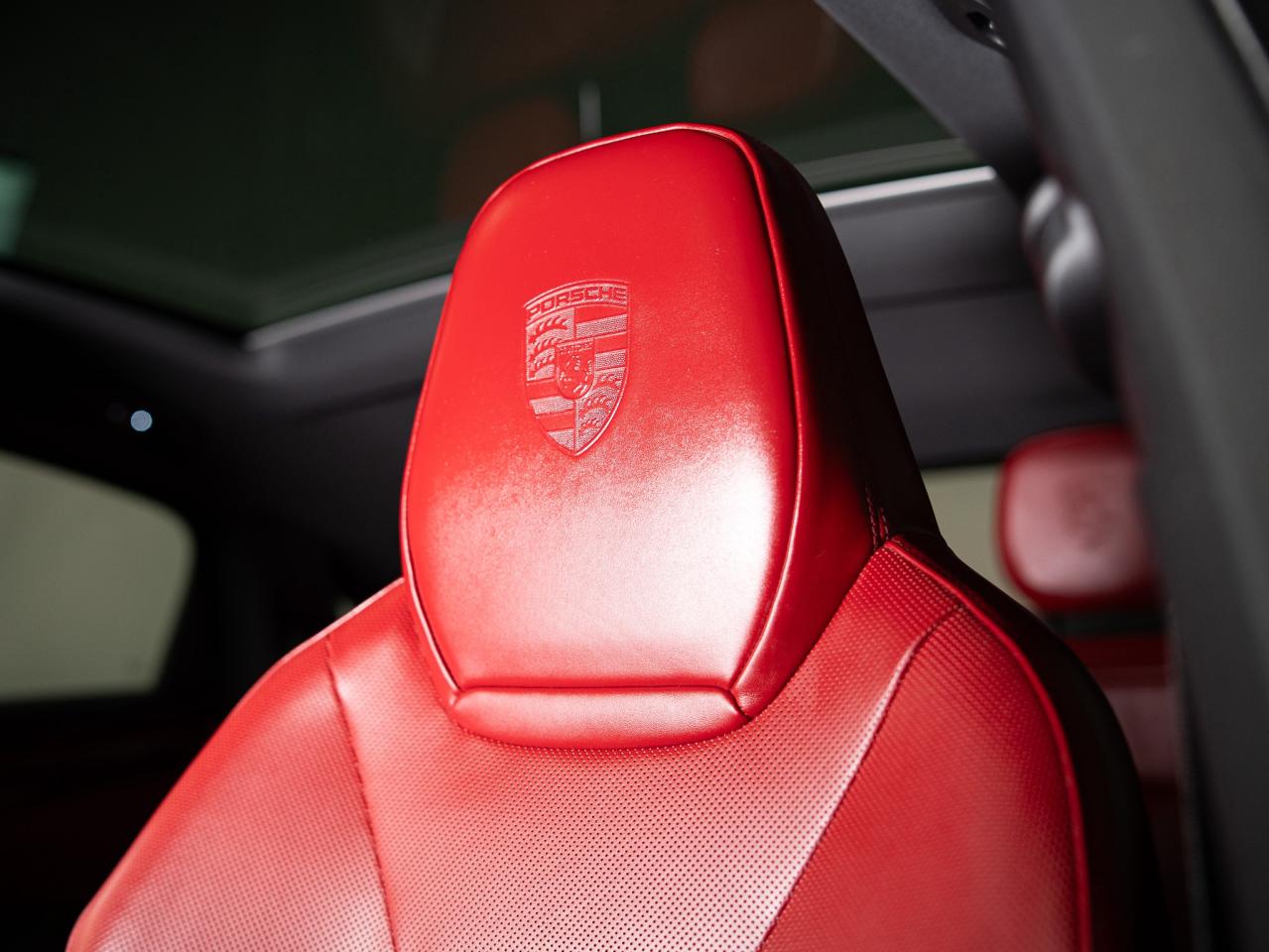 2021 Porsche Cayenne COUPE | PREMIUM PLUS | RED LEATHER | 21 IN Photo