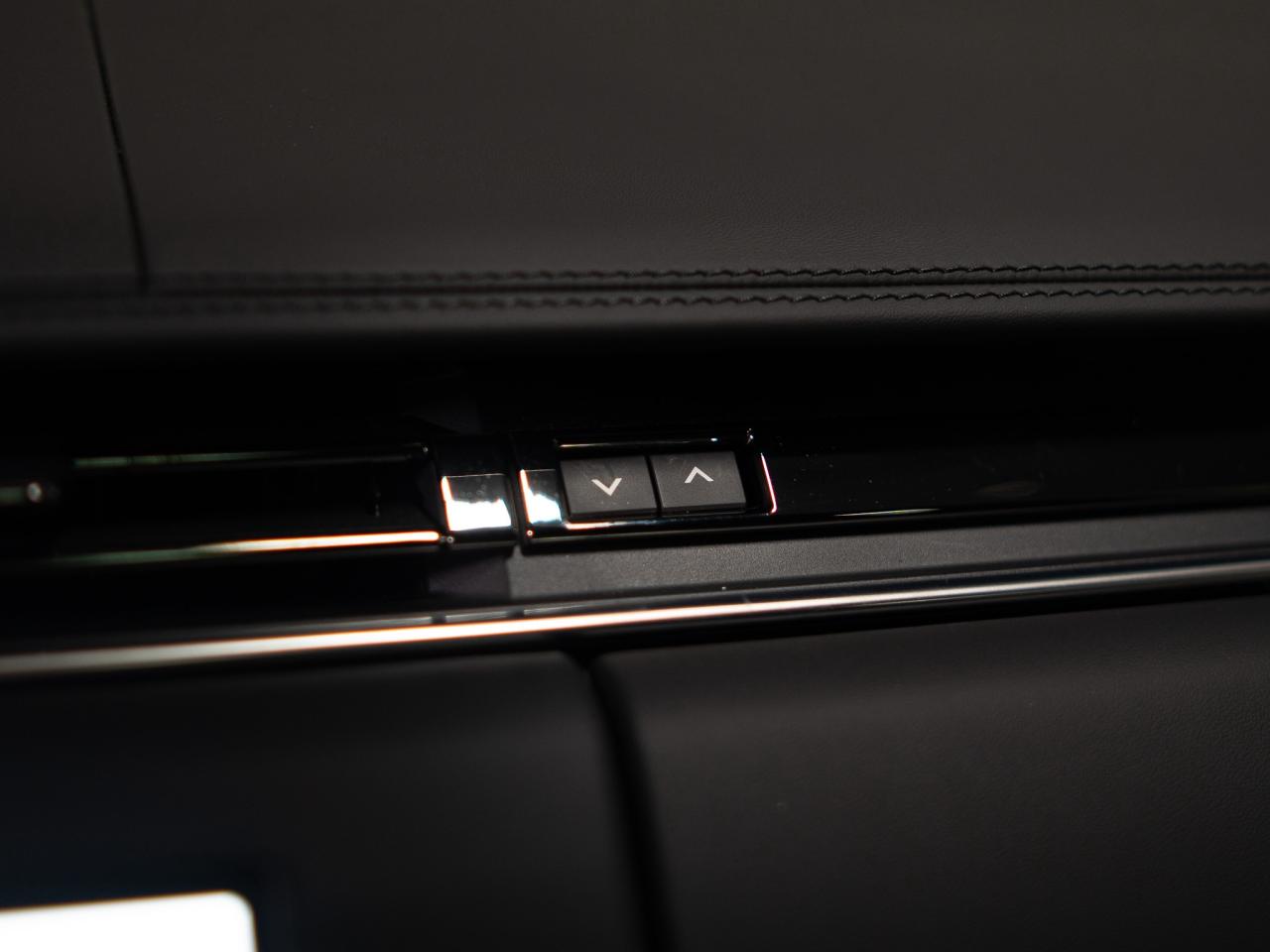 2025 Land Rover Range Rover Sport P530 | DYNAMIC | SE | MERIDIAN 3D | BREMBO | 23 IN Photo