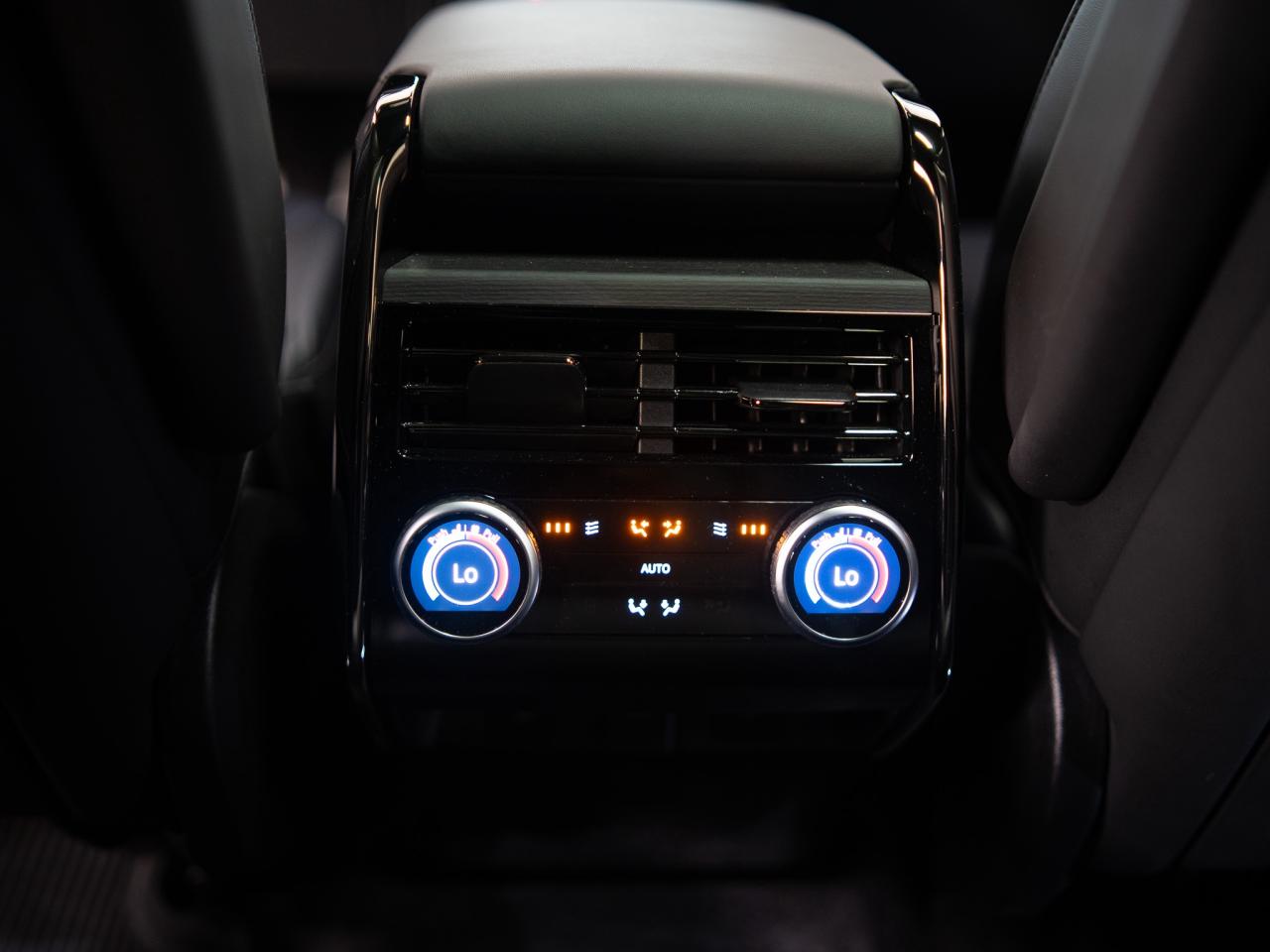 2025 Land Rover Range Rover Sport P530 | DYNAMIC | SE | MERIDIAN 3D | BREMBO | 23 IN Photo