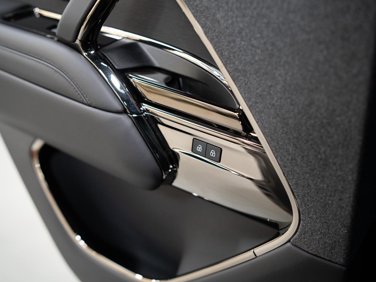 2025 Land Rover Range Rover Sport P530 | DYNAMIC | SE | MERIDIAN 3D | BREMBO | 23 IN Photo