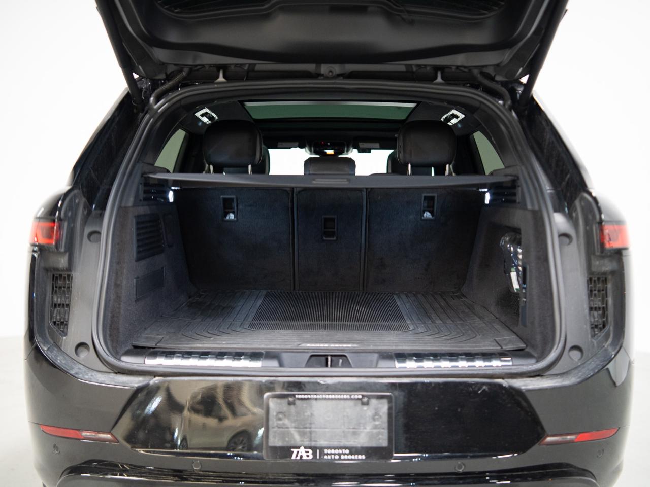 2025 Land Rover Range Rover Sport P530 | DYNAMIC | SE | MERIDIAN 3D | BREMBO | 23 IN Photo