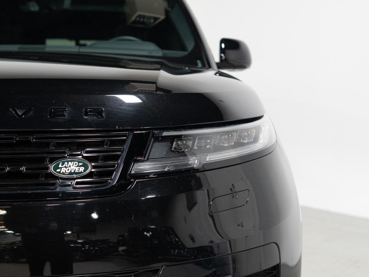 2025 Land Rover Range Rover Sport P530 | DYNAMIC | SE | MERIDIAN 3D | BREMBO | 23 IN Photo