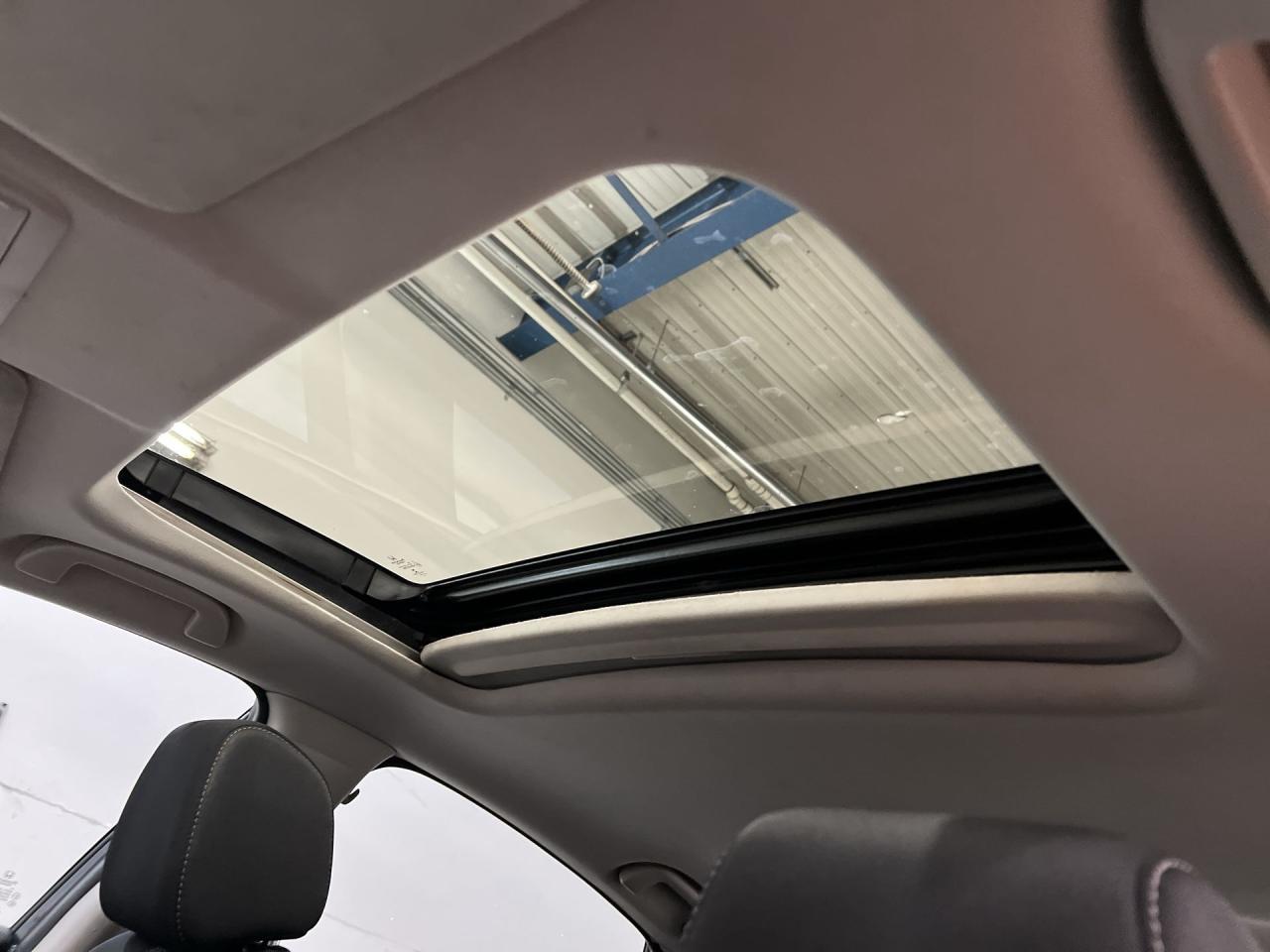 2020 Honda Civic EX | SUNROOF | HTD SEATS | CARPLAY | REMOTE START Photo