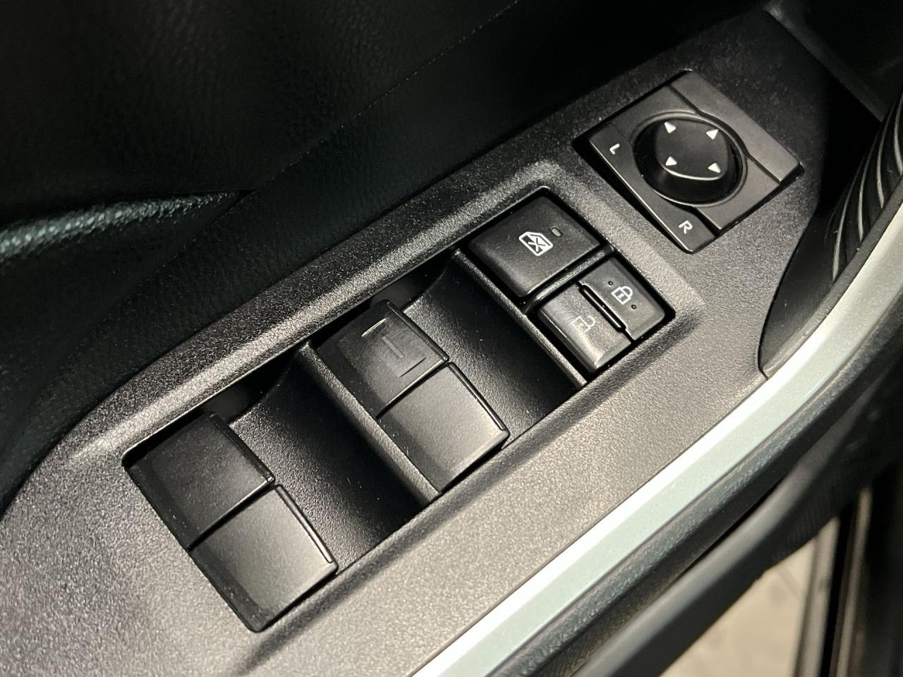 2020 Toyota RAV4 AWD | HTD SEATS |CARPLAY |ADAPT. CRUISE | REAR CAM Photo