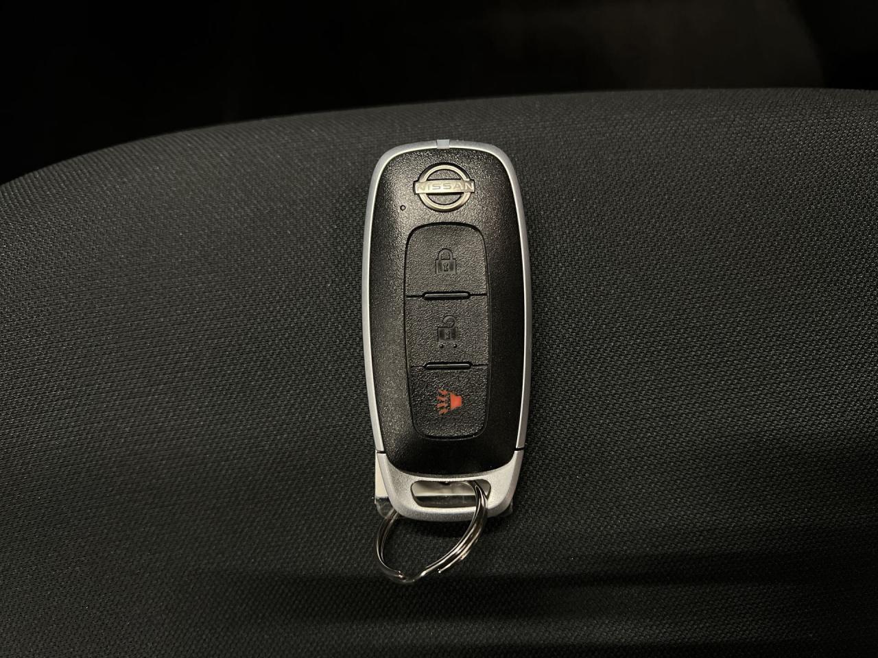 2023 Nissan Kicks ONLY 21,000KMS! | CARPLAY | BLIND SPOT | REAR CAM Photo