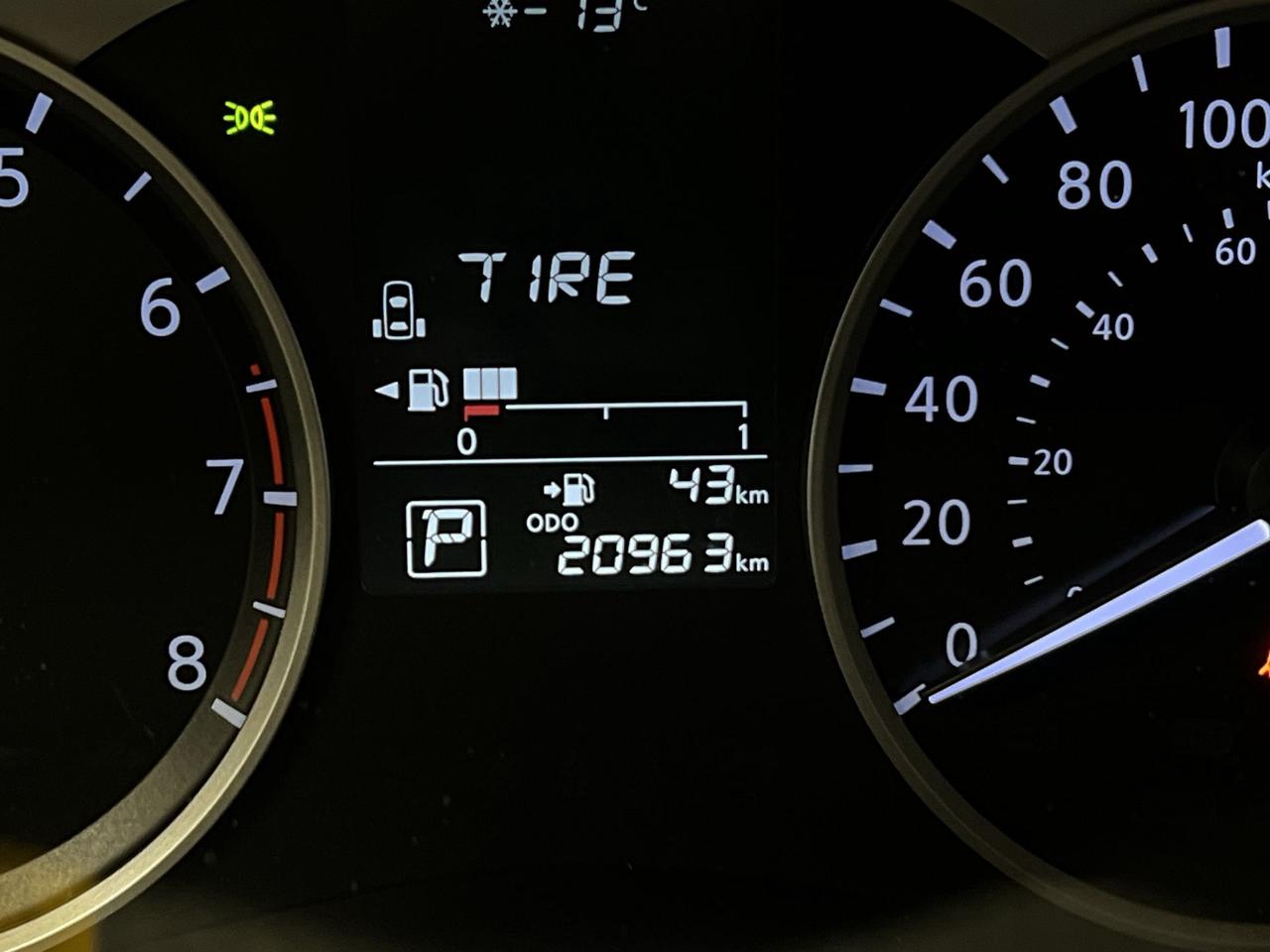 2023 Nissan Kicks ONLY 21,000KMS! | CARPLAY | BLIND SPOT | REAR CAM Photo