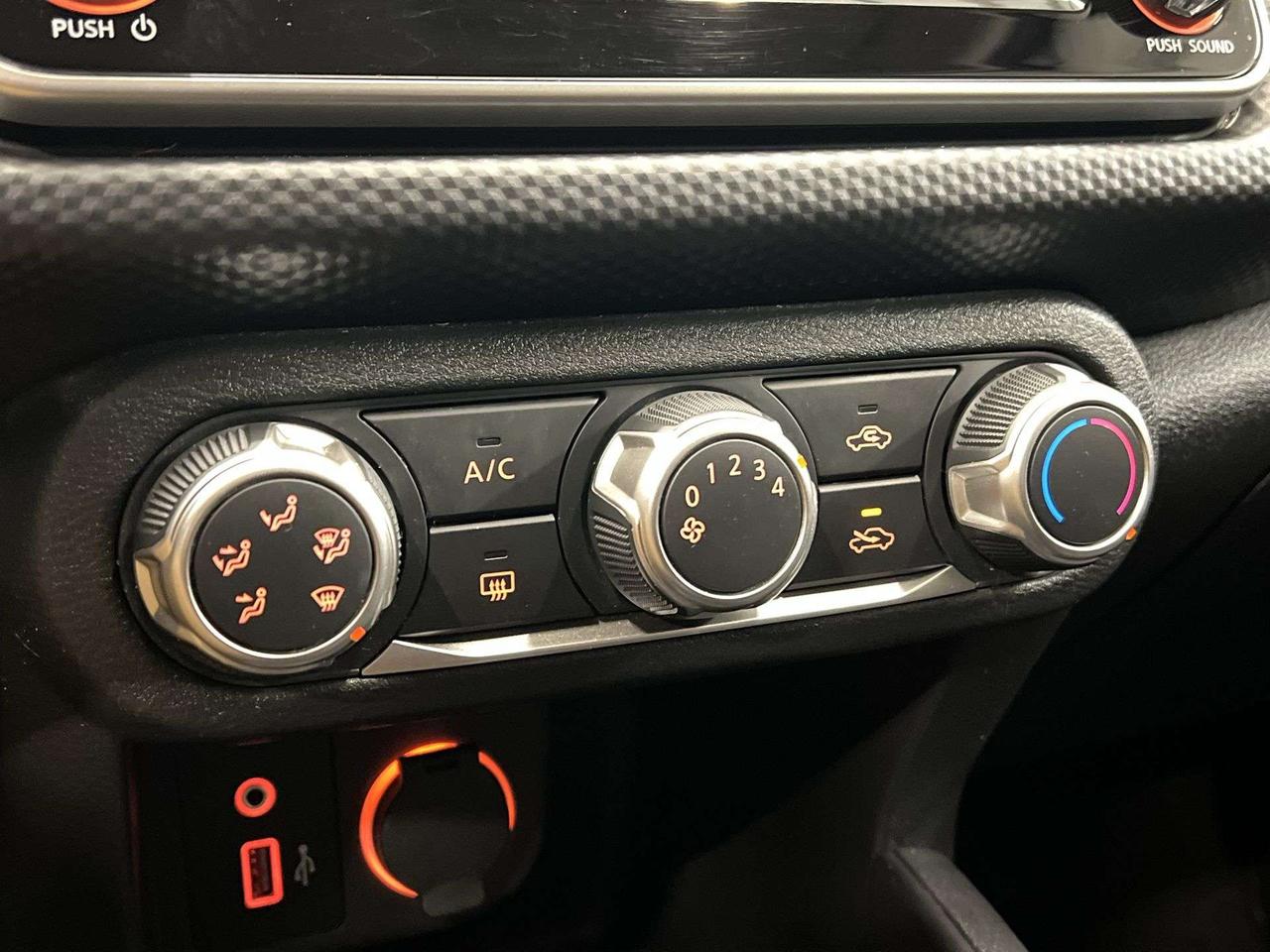 2023 Nissan Kicks ONLY 21,000KMS! | CARPLAY | BLIND SPOT | REAR CAM Photo