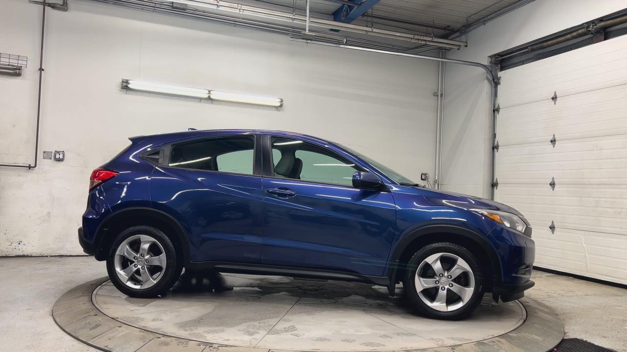 2016 Honda HR-V AWD |HTD SEATS | LOW KMS! |17IN ALLOYS | REAR CAM Photo