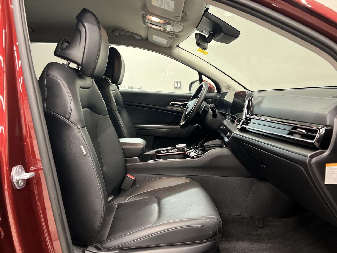 2023 Kia Sportage Hybrid EX AWD |HTD LEATHER |CARPLAY | REMOTE START Photo