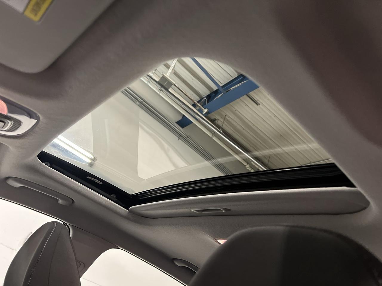 2025 Hyundai Elantra >>JUST SOLD Photo