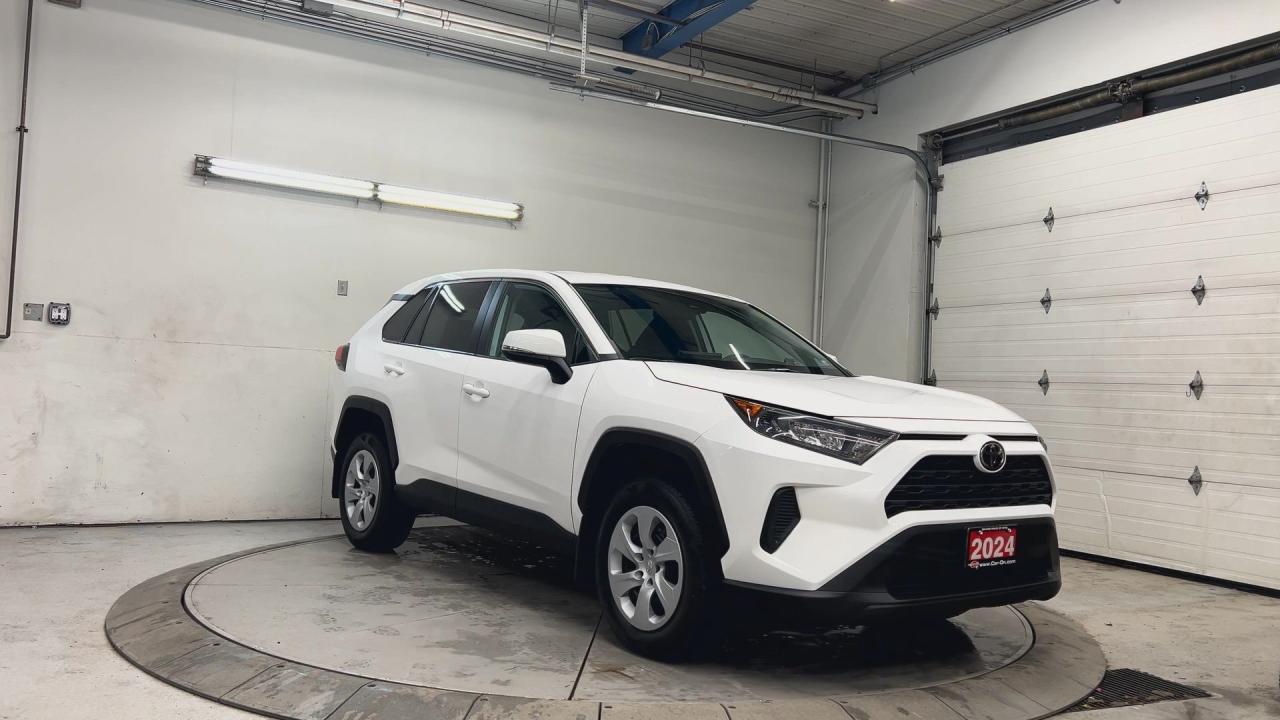 2024 Toyota RAV4 AWD | CARPLAY | HTD SEATS | BLIND SPOT | BLUETOOTH Photo2