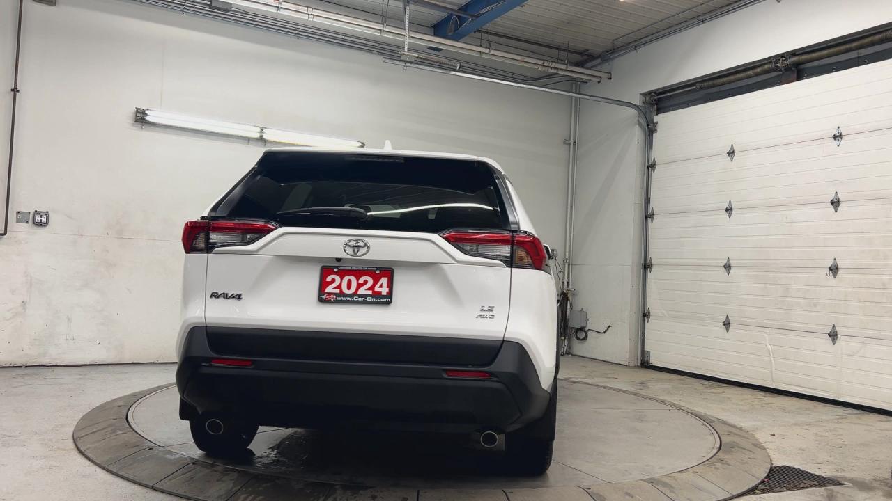 2024 Toyota RAV4 AWD | CARPLAY | HTD SEATS | BLIND SPOT | BLUETOOTH Photo