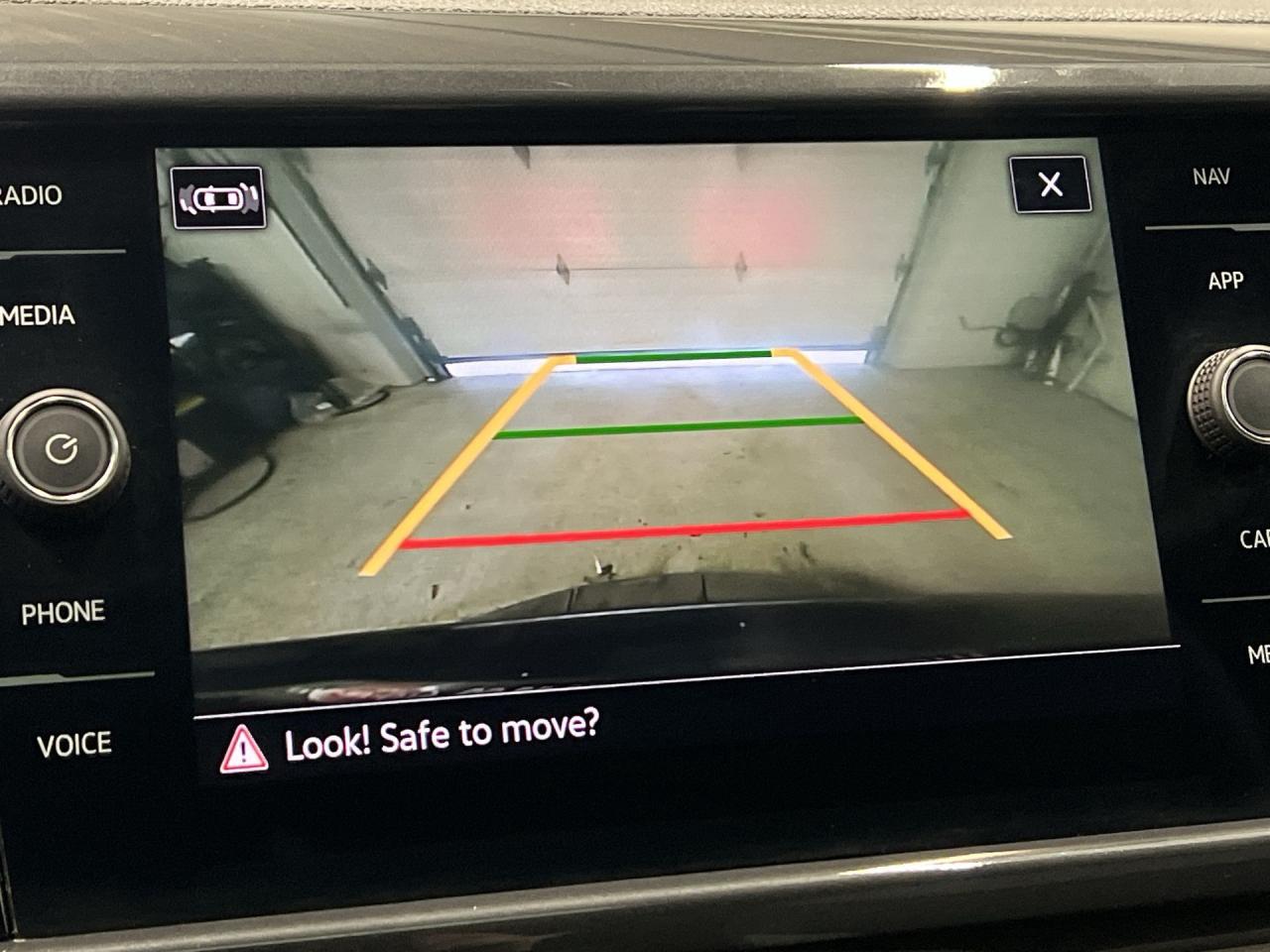 2022 Volkswagen Taos HIGHLINE AWD | LOW KMS! |COOLED LEATHER |PANO ROOF Photo