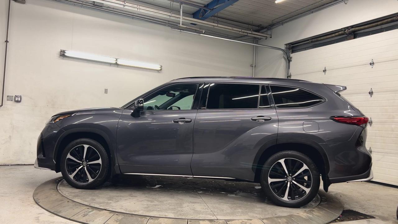 2022 Toyota Highlander XSE AWD | 7-PASS | LOW KMS! | RED LEATHER |SUNROOF Photo