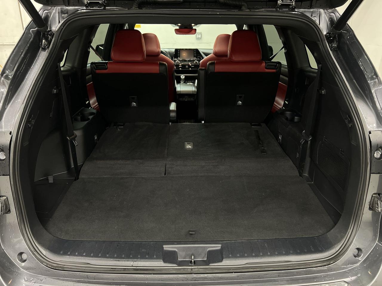 2022 Toyota Highlander >>JUST SOLD Photo