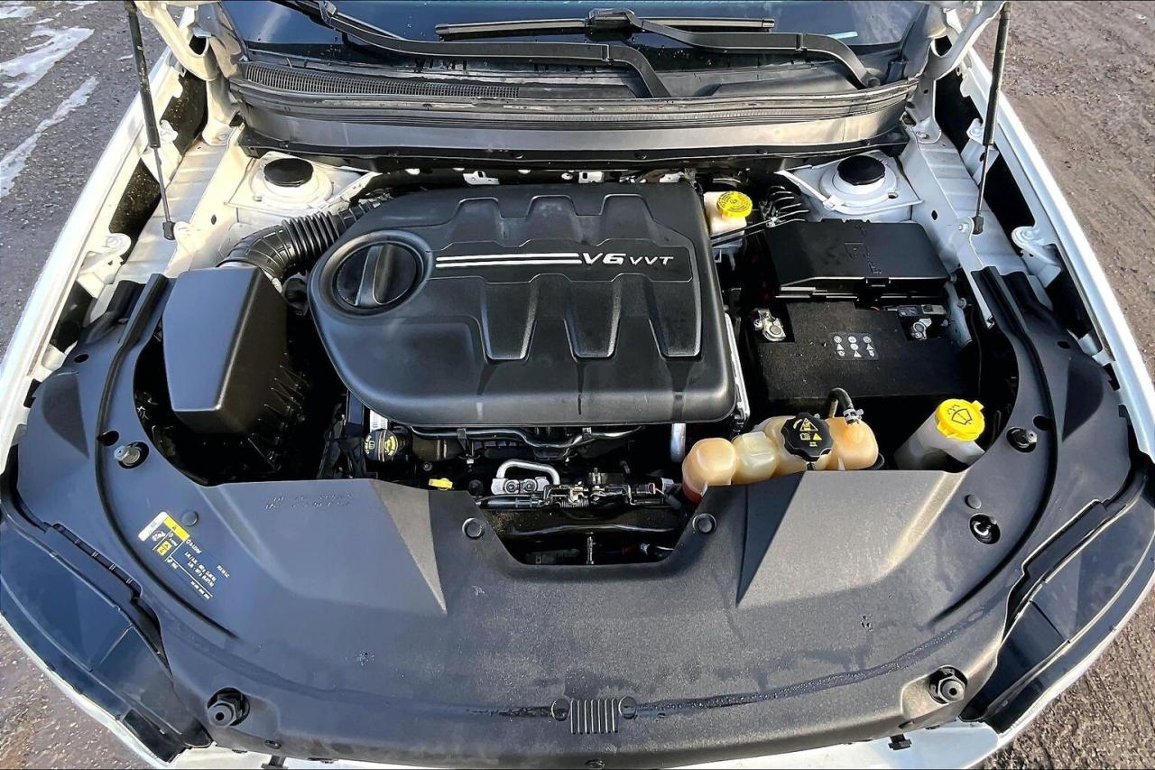 2020 Jeep Cherokee Limited | Vented Leather | Panoroof | AS IS | 4X4 Photo