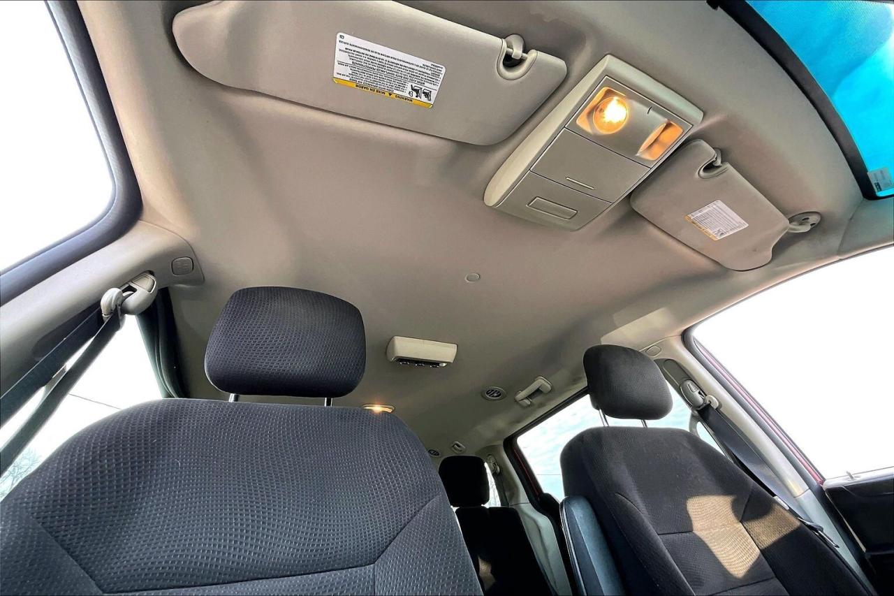 2015 Dodge Grand Caravan SXT | Stow n Go | AS IS | FWD Photo