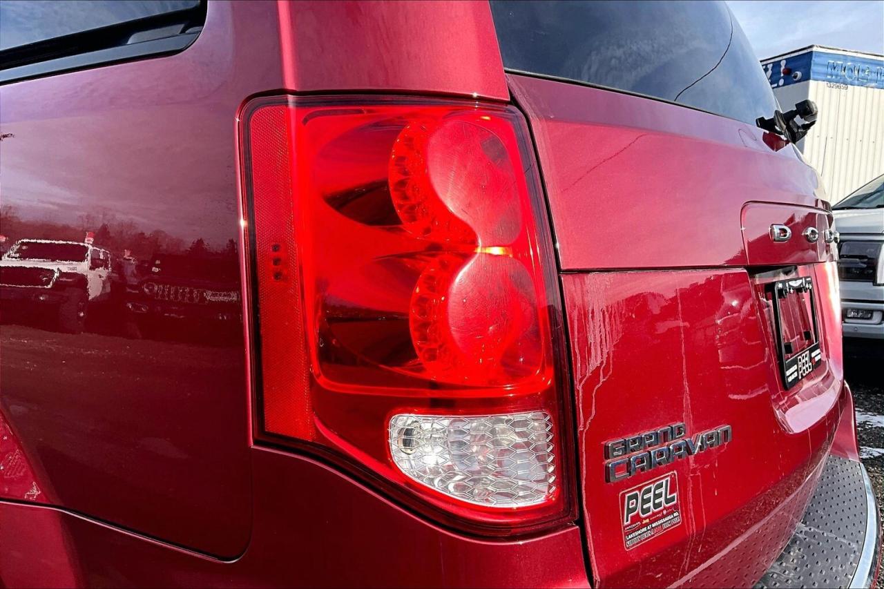 2015 Dodge Grand Caravan SXT | Stow n Go | AS IS | FWD Photo