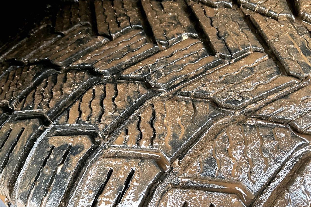 2015 Dodge Grand Caravan SXT | Stow n Go | AS IS | FWD Photo