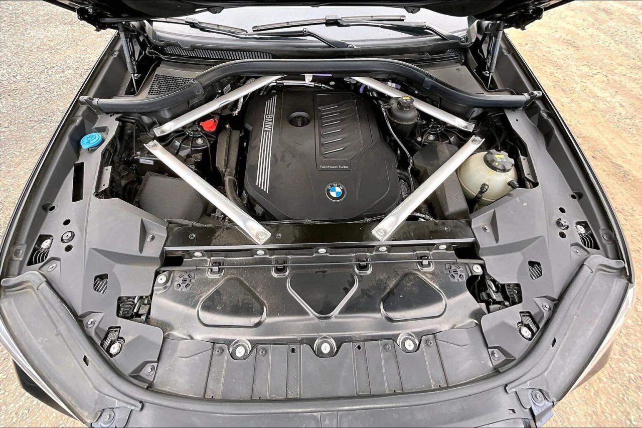 2021 BMW X5 xDrive40i | M Sport Pkg | Prem Essential Pkg | AWD Photo