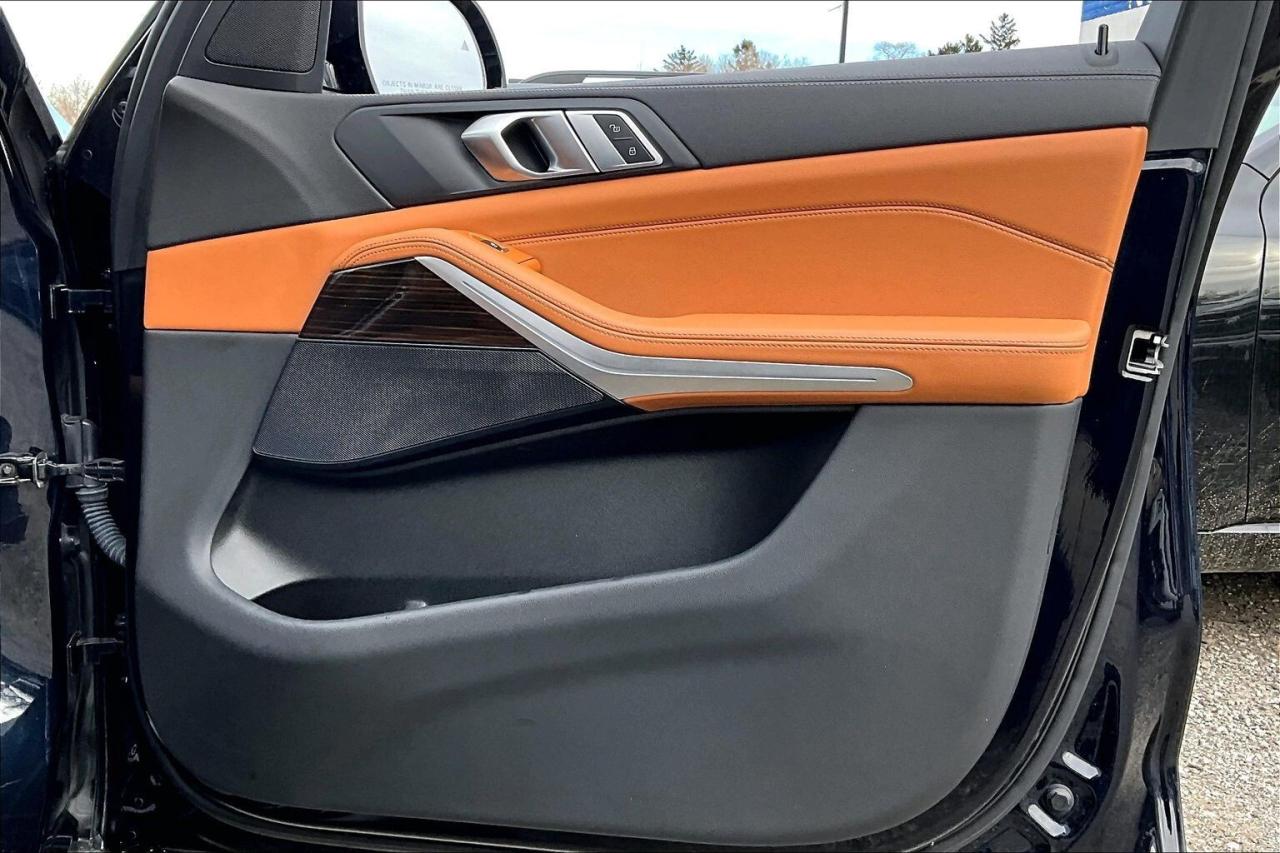 2021 BMW X5 xDrive40i | M Sport Pkg | Prem Essential Pkg | AWD Photo