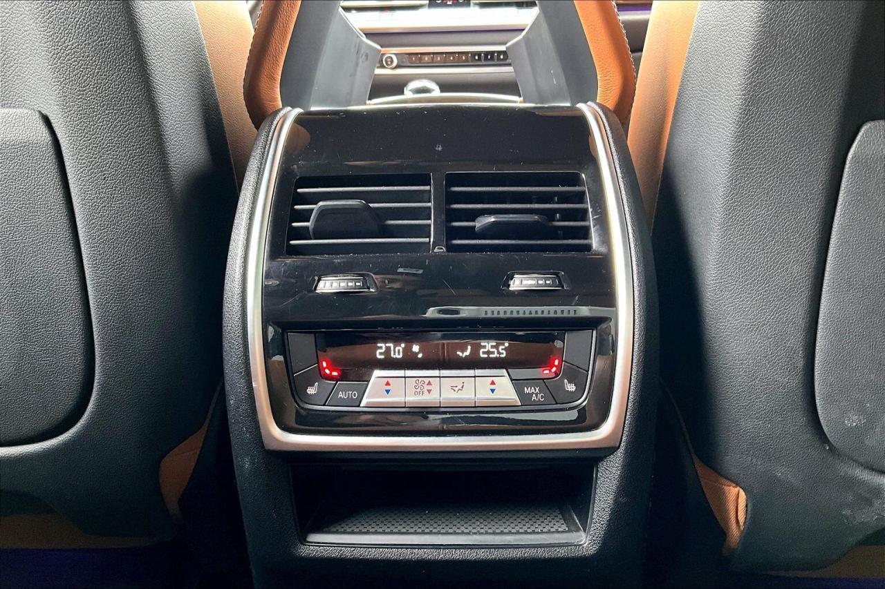 2021 BMW X5 xDrive40i | M Sport Pkg | Prem Essential Pkg | AWD Photo