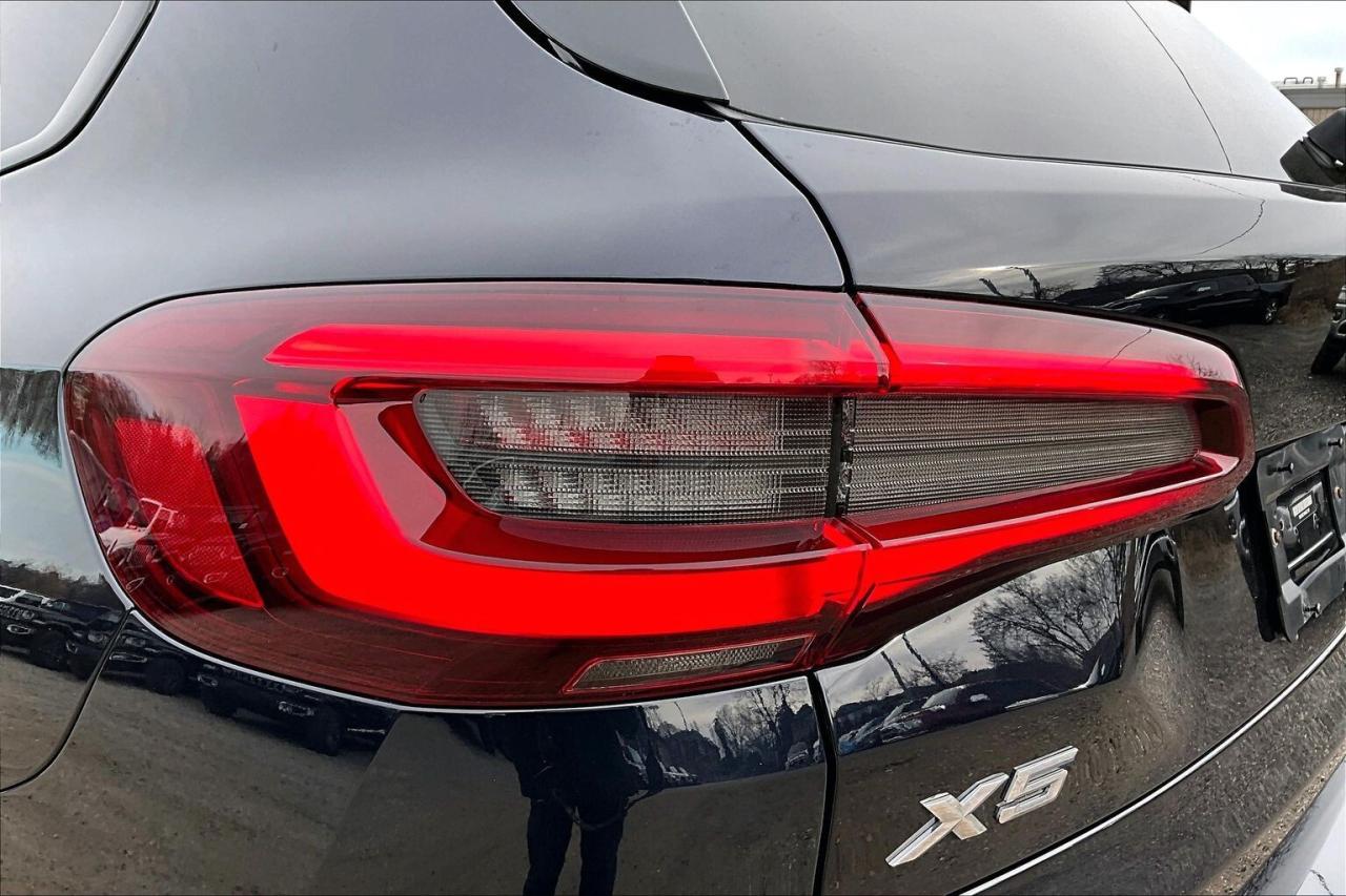 2021 BMW X5 xDrive40i | M Sport Pkg | Prem Essential Pkg | AWD Photo