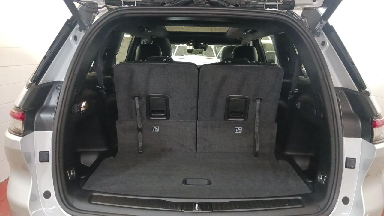 2025 Jeep Grand Cherokee L Limited 4x4 Photo