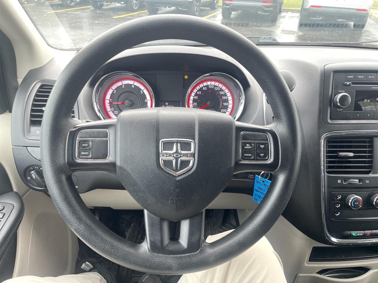 2019 Dodge Grand Caravan CANADIAN VALUE PKG / REAR STOnGO / BACKUP CAMERA Photo