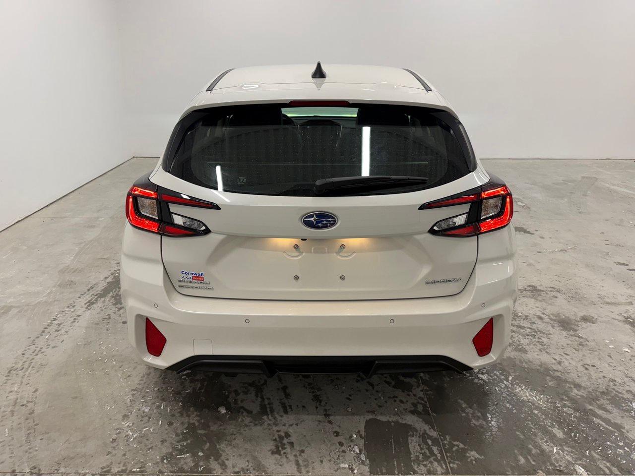 2024 Subaru Impreza Sport-tech Photo