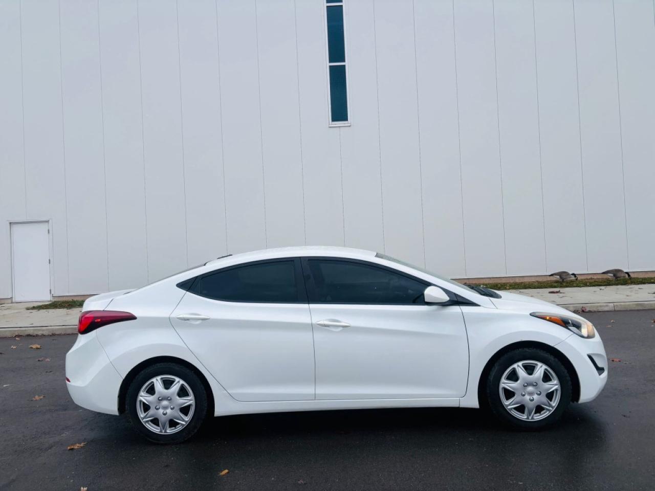 2016 Hyundai Elantra GT 5dr Automatic Photo