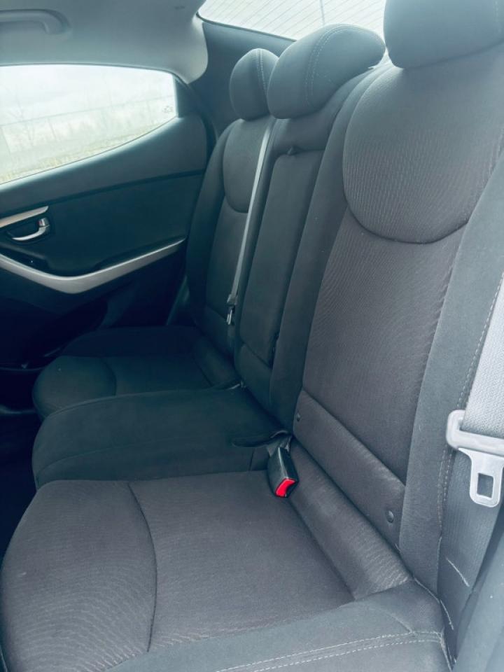 2016 Hyundai Elantra GT 5dr Automatic Photo