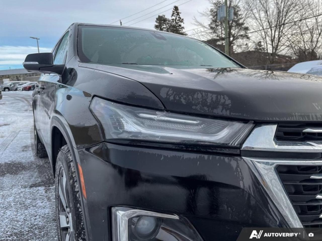 2024 Chevrolet Traverse Limited True North  TRUE NORTH, LEATHER, AWD, SUNROOF Photo