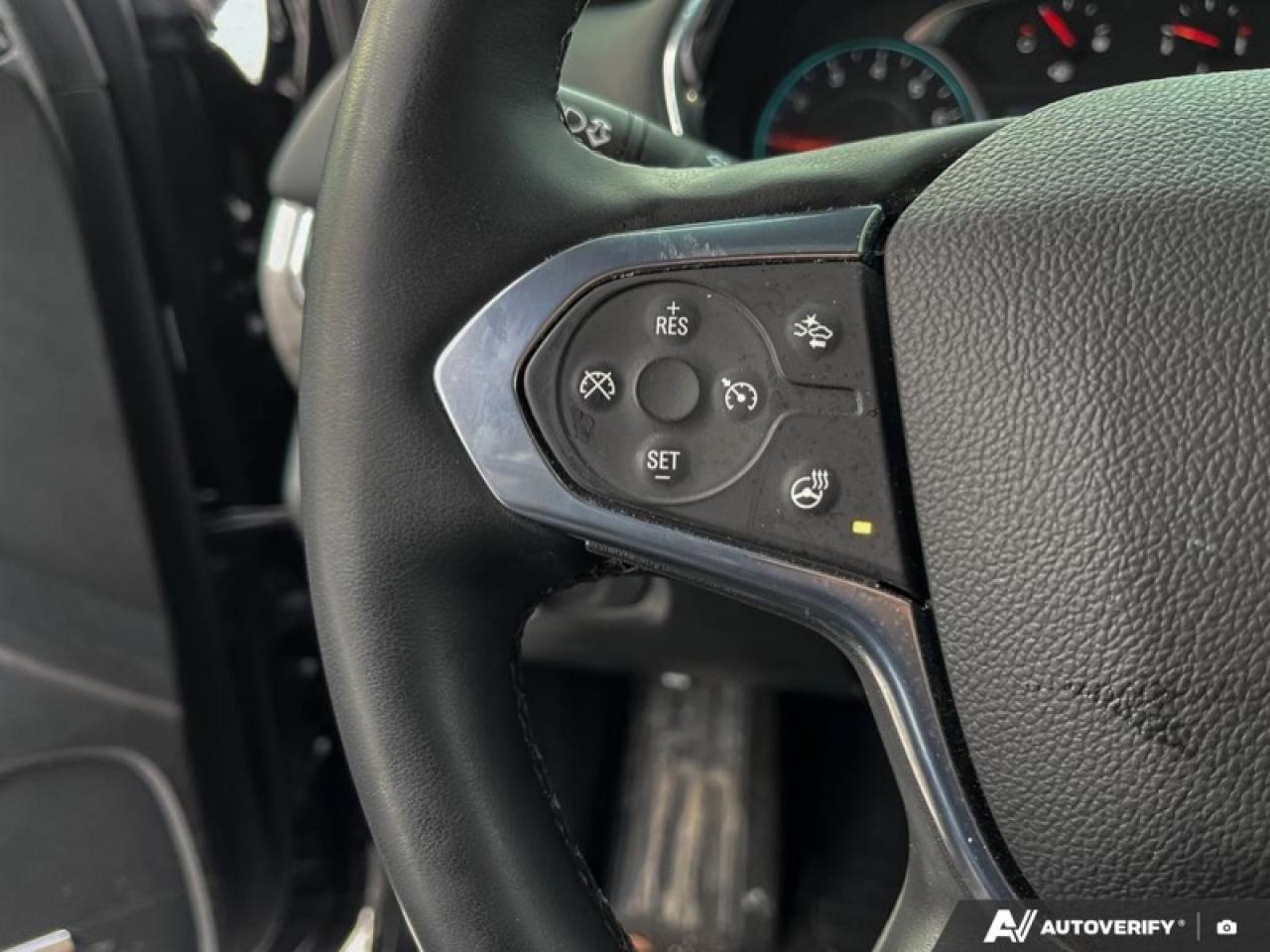 2024 Chevrolet Traverse Limited True North  TRUE NORTH, LEATHER, AWD, SUNROOF Photo