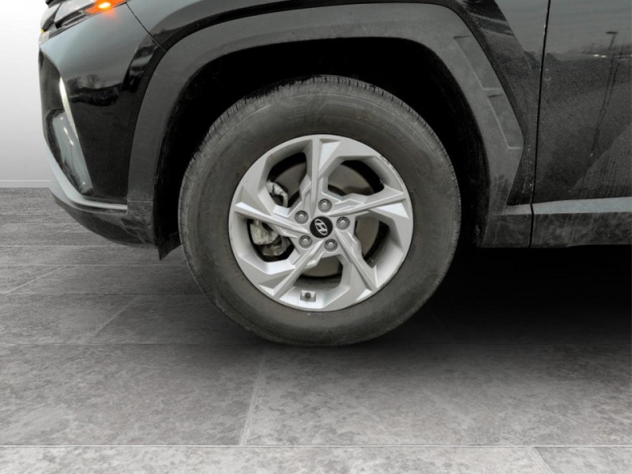 2023 Hyundai Tucson Essential  - Low Mileage Photo